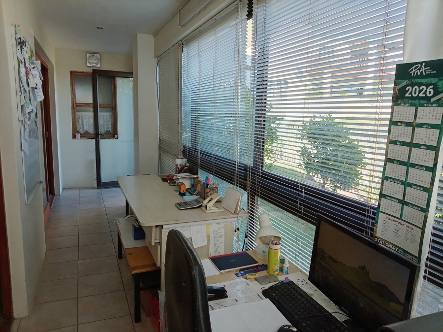 4 Bedroom Property for Sale in Mountainside Western Cape